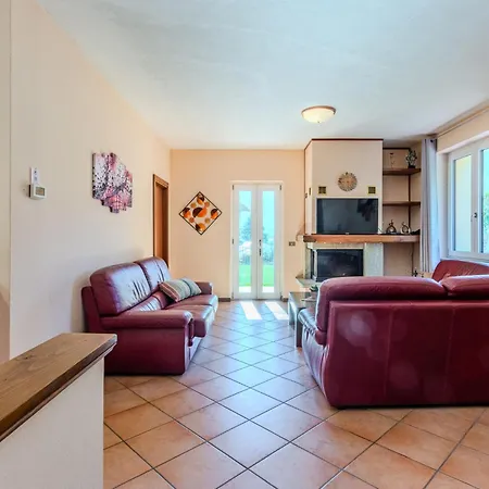 아파트 Letizia By Interhome *